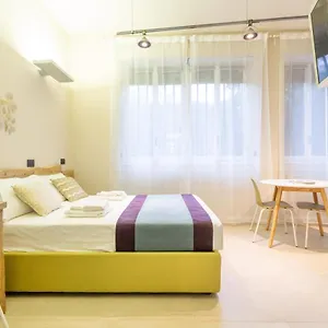 splendida-by-casa-da-suite.it-lombardy.com/